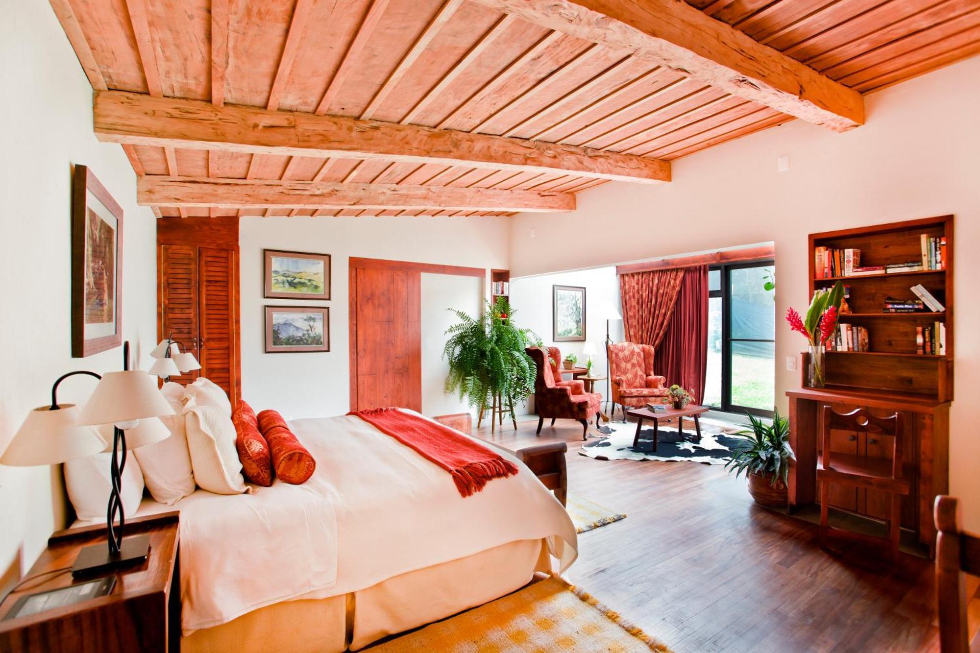 Poas Volcano Lodge Vara Blanca  ภายนอก รูปภาพ