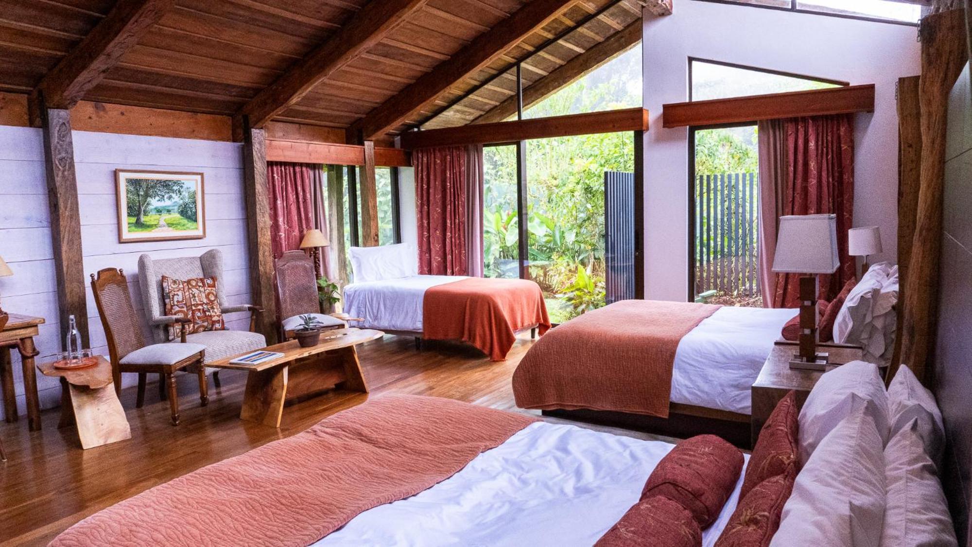 Poas Volcano Lodge Vara Blanca  ภายนอก รูปภาพ