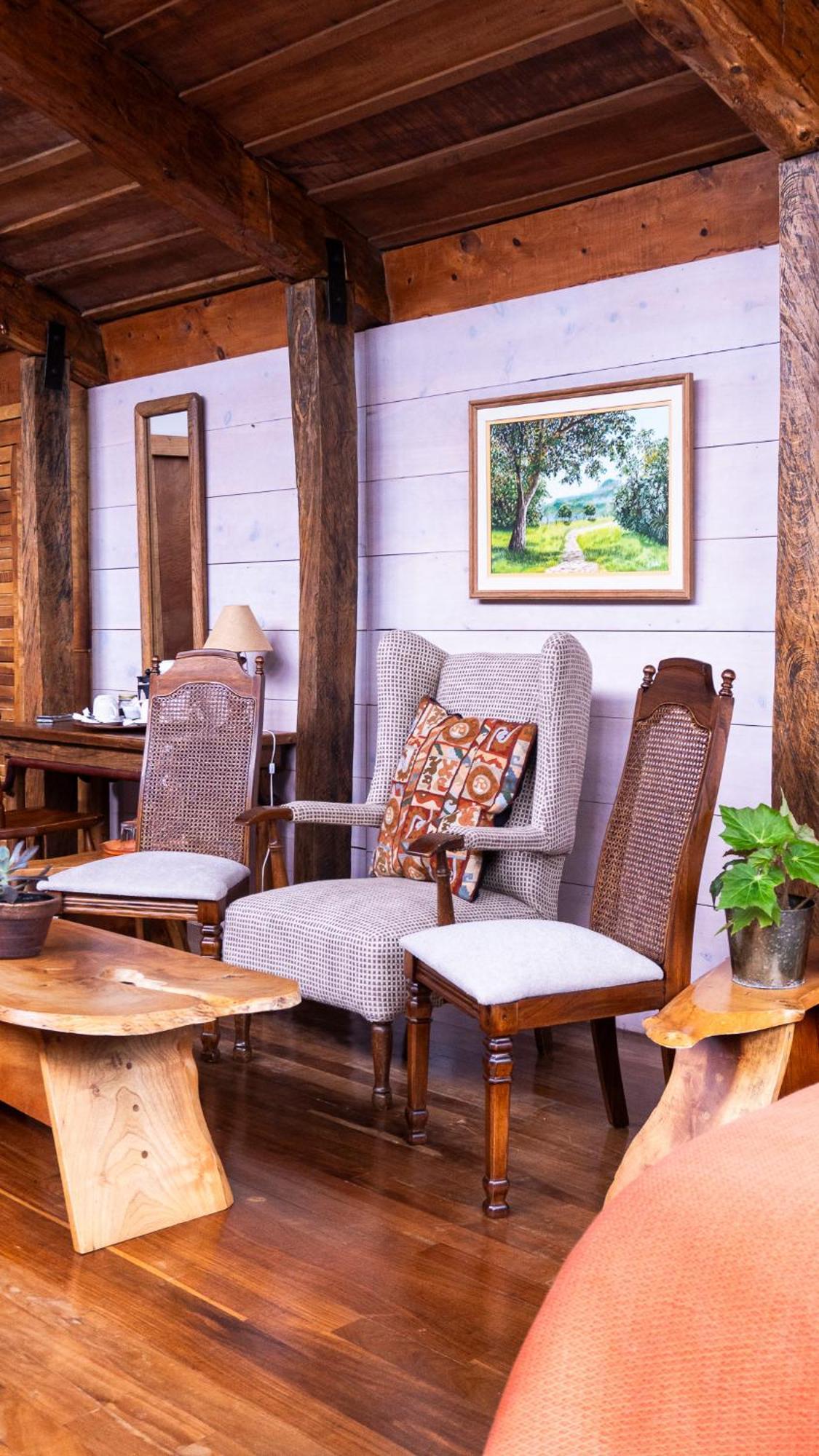 Poas Volcano Lodge Vara Blanca  ภายนอก รูปภาพ