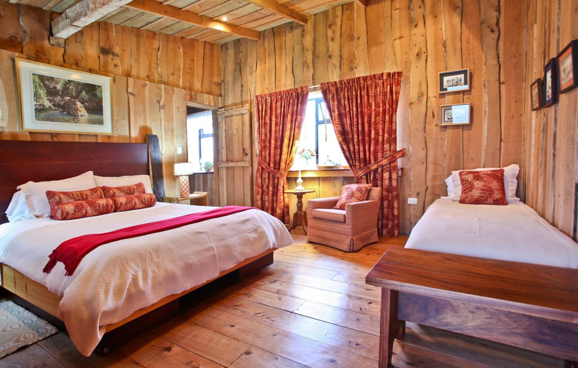Poas Volcano Lodge Vara Blanca  ภายนอก รูปภาพ