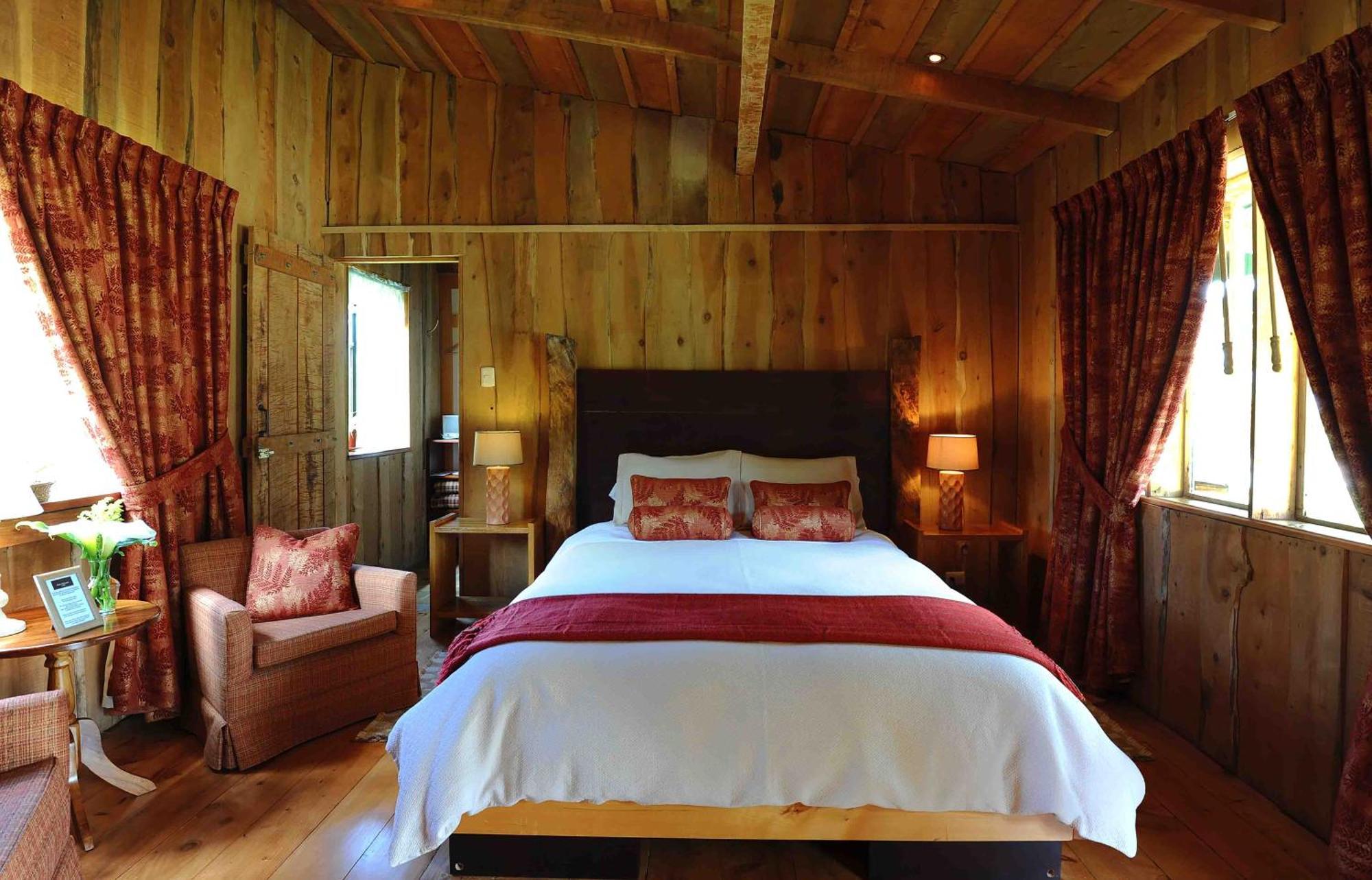 Poas Volcano Lodge Vara Blanca  ภายนอก รูปภาพ