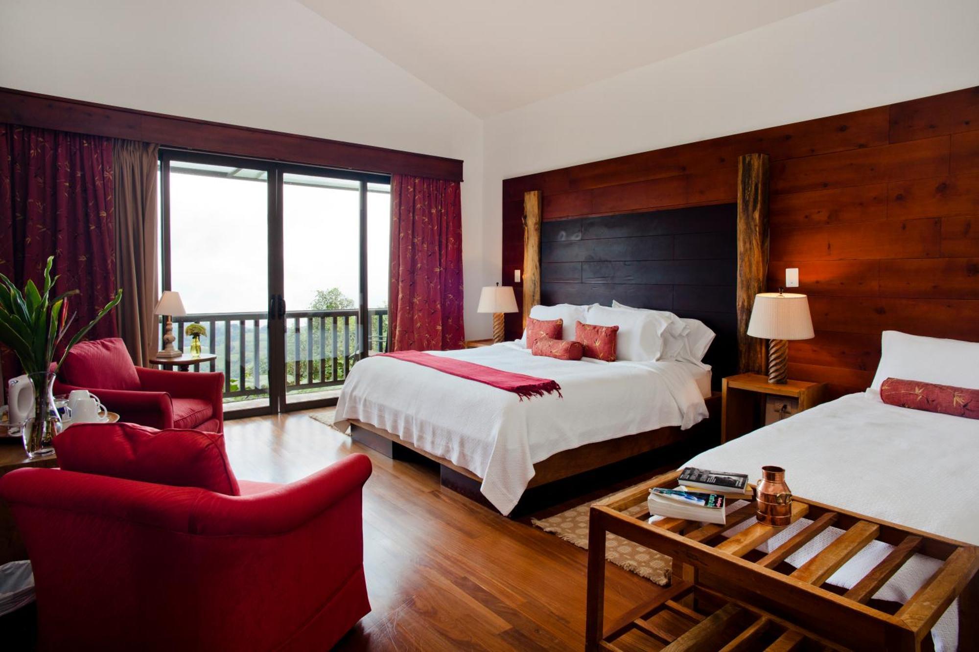 Poas Volcano Lodge Vara Blanca  ภายนอก รูปภาพ