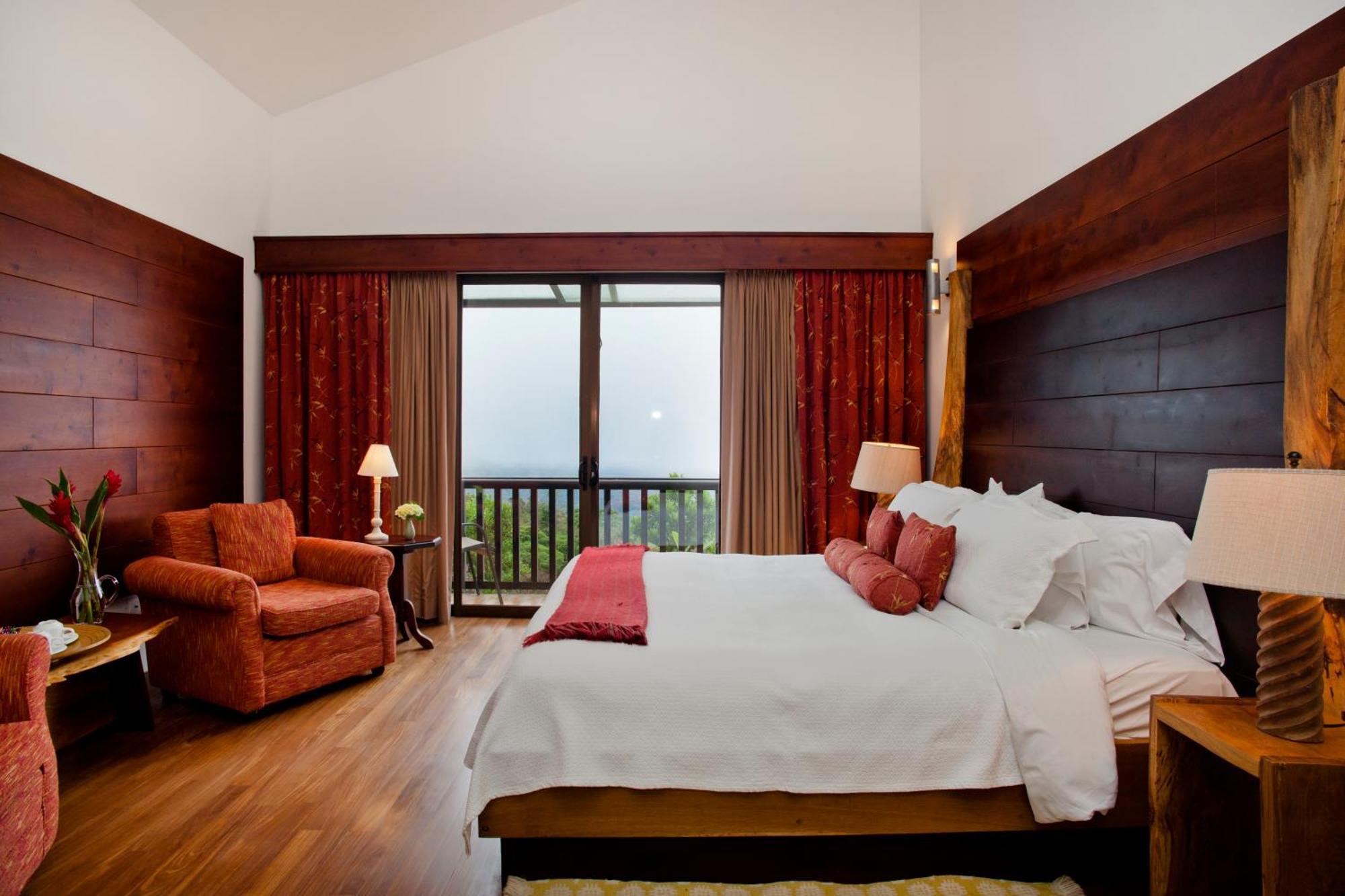 Poas Volcano Lodge Vara Blanca  ภายนอก รูปภาพ
