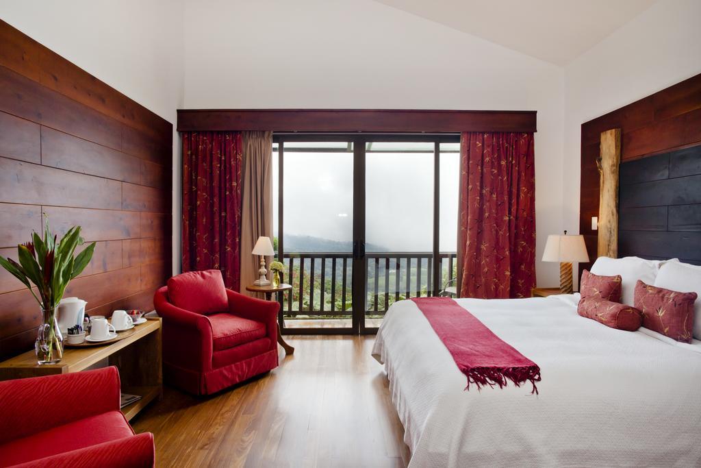 Poas Volcano Lodge Vara Blanca  ภายนอก รูปภาพ